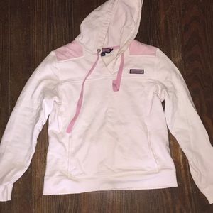 Vineyard vines sweatshirt